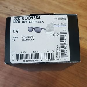Mens Oakley sunglasses